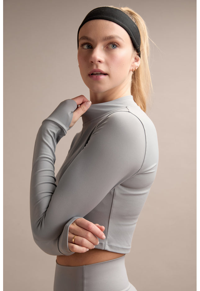 Full Zip Crop